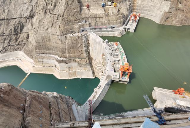 6月投產！烏東德水電站最后一臺機組啟動
