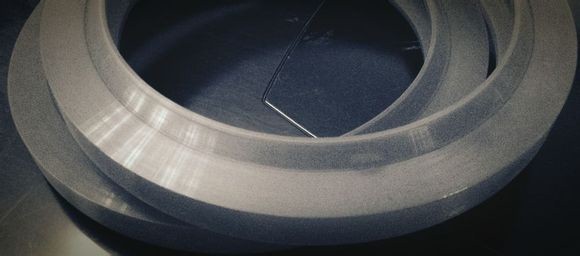 水電站用新老結構的空氣圍帶對比